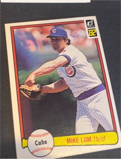 1982 Donruss #300 Mike Lum — front