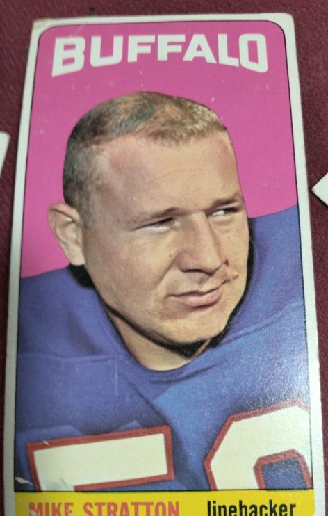 1965 Topps #42 Mike Stratton — front