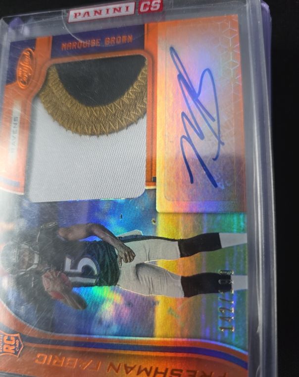 2019 Panini Certified Freshman Fabrics Orange Marquise Brown #FF-MB — front