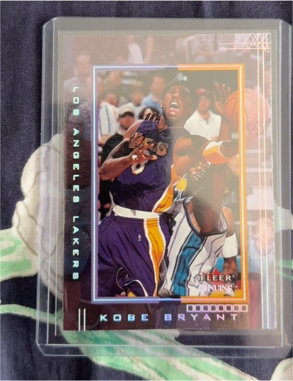 2001-02 Fleer Genuine #101 Kobe Bryant — front