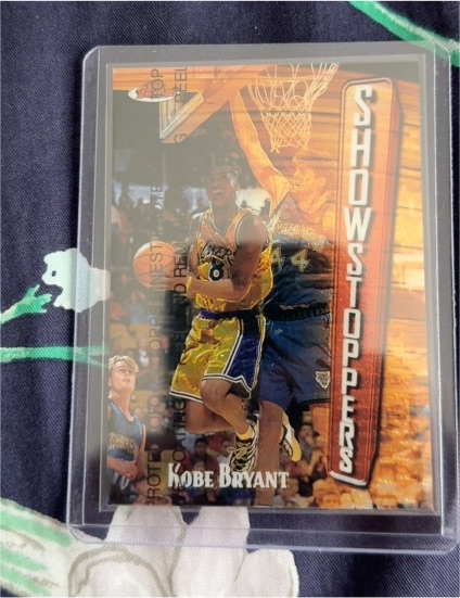 1997-98 Topps Finest #262 Kobe Bryant Showstoppers — front