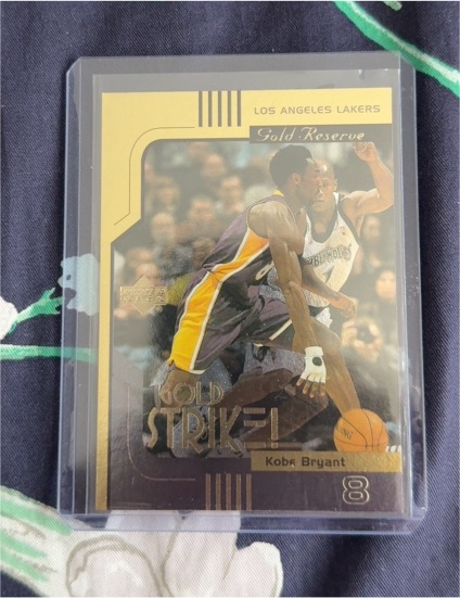 1999-00 Upper Deck Gold Reserve Gold Strike #GS2 Kobe Bryant — front
