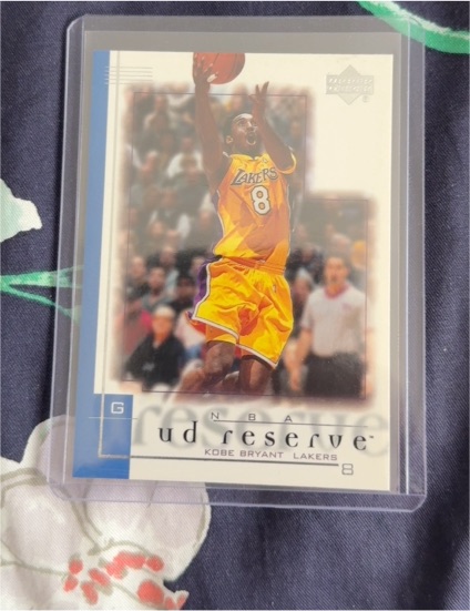 2000-01 Upper Deck Reserve #38 Kobe Bryant — front