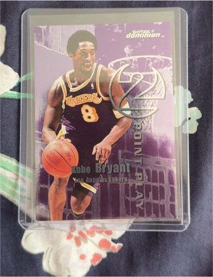 1999 Skybox Dominion #4TP Kobe Bryant 2 Point Play — front