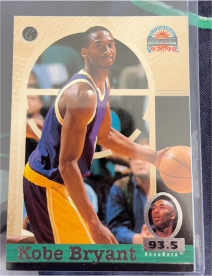 1997-98 Score Board #11 Kobe Bryant — front