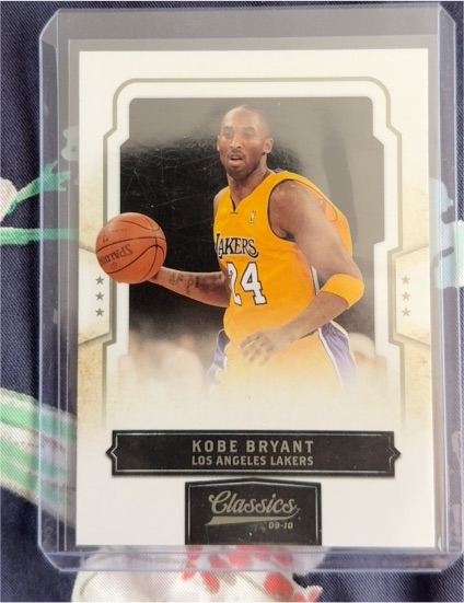 2009-10 Panini Classics #90 Kobe Bryant — front