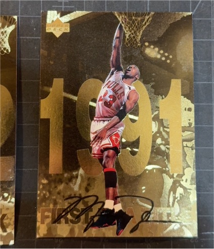 1998 Upper Deck Gatorade #7 Michael Jordan — front