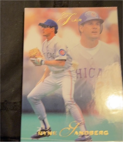1993 Fleer Flair #20 Ryne Sandberg — front