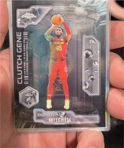 2025-26 Topps Chrome #CG-10 Donovan Mitchell Clutch Gene — front