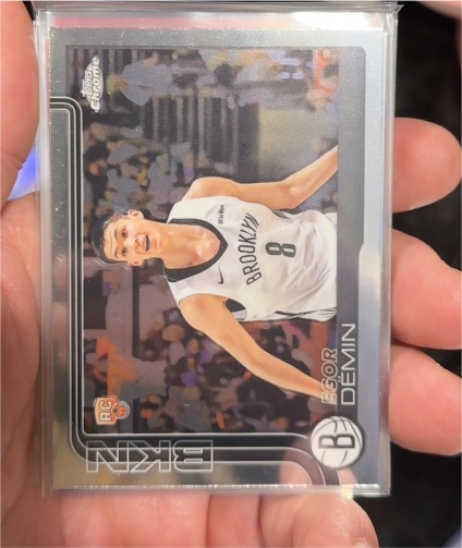2025-26 Topps Chrome #258 Egor Demin — front