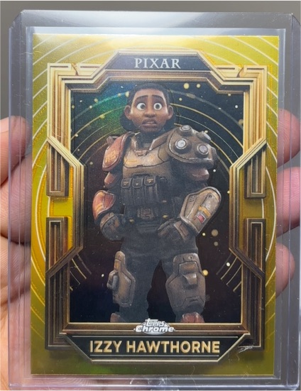 2025 Topps Pixar Gold #92 Izzy Hawthorne — front