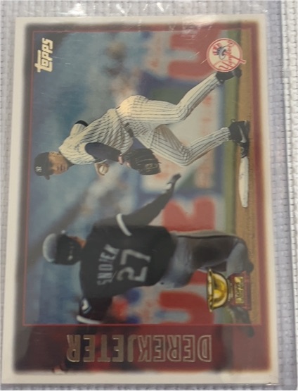 1997 Topps #13 Derek Jeter — front