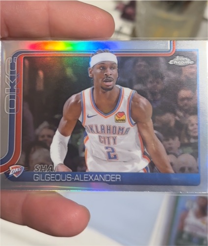 2025-26 Topps Chrome #141 Shai Gilgeous-Alexander — front