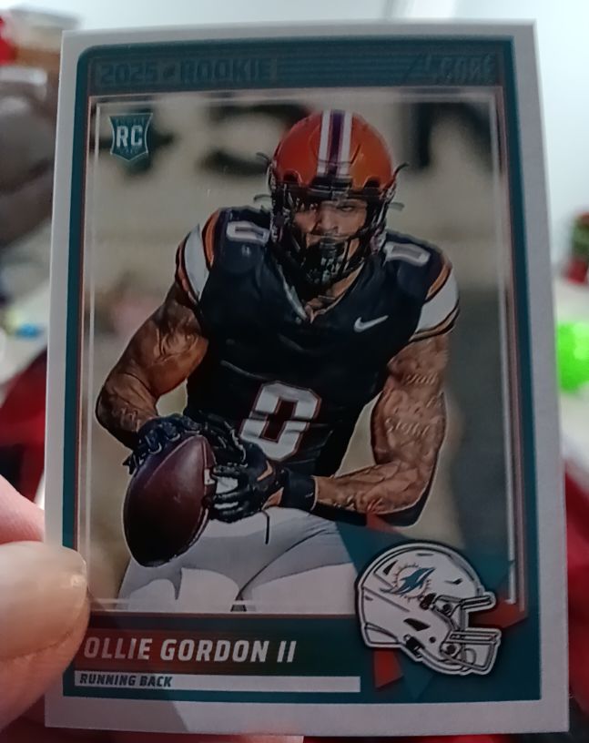 2025 Panini Score #10 Ollie Gordon II — front