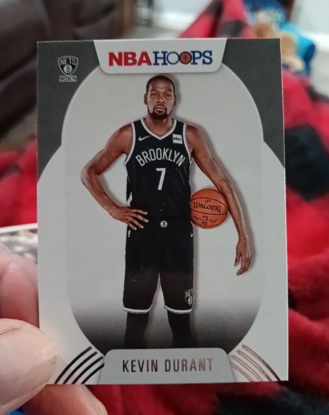 2020-21 Panini NBA Hoops #189 Kevin Durant — front