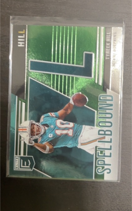 2024 Donruss Elite Spellbound Green #4 Tyreek Hill — front