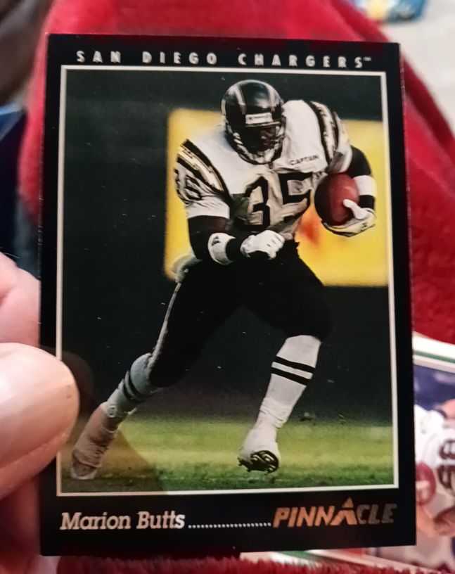 1993 Pinnacle Football Marion Butts — front