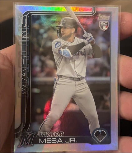 2025 Topps Update #US220 Victor Mesa Jr. — front