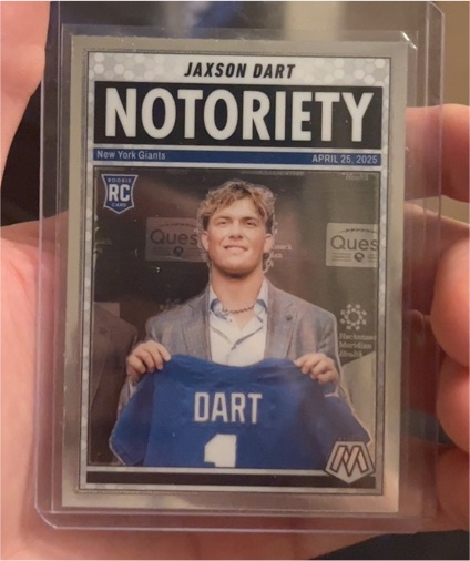 2025 Panini Mosaic #11 Jaxson Dart Notoriety — front