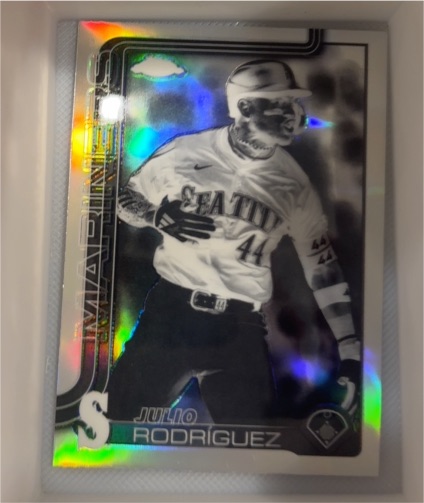 2025 Topps Chrome #261 Julio Rodriguez — front