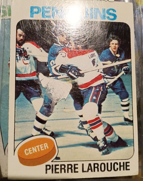 1975-76 Topps #305 Pierre Larouche — front