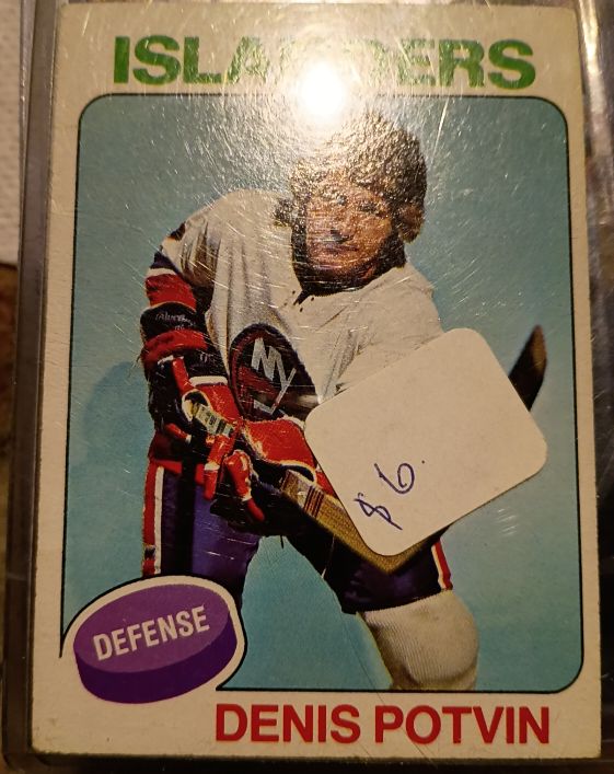 1975 Topps #275 Denis Potvin — front