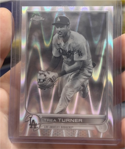 2022 Topps Chrome #190 Trea Turner — front