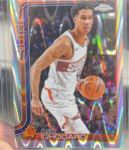 2025-26 Topps Chrome #109 Oso Ighodaro — front