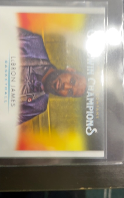 2021 Upper Deck Goodwin Champions #100 LeBron James — front
