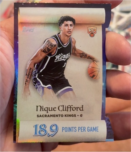 2025-26 Topps Holiday #ML-24 Nique Clifford — front