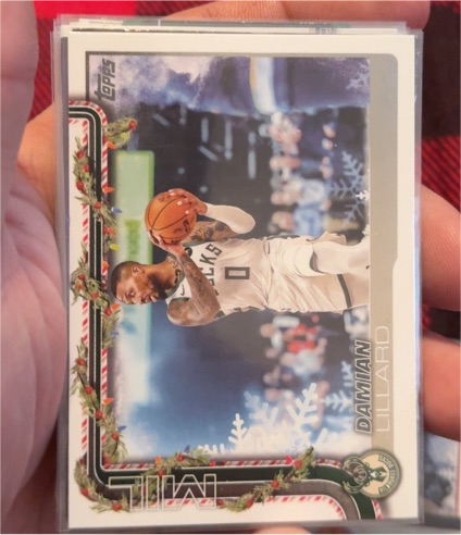 2025-26 Topps Holiday #H44 Damian Lillard — front