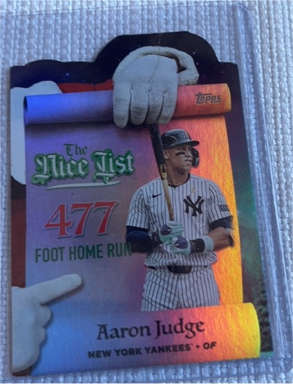 2025 Topps Holiday #MNL-20 Aaron Judge The Nice List — front