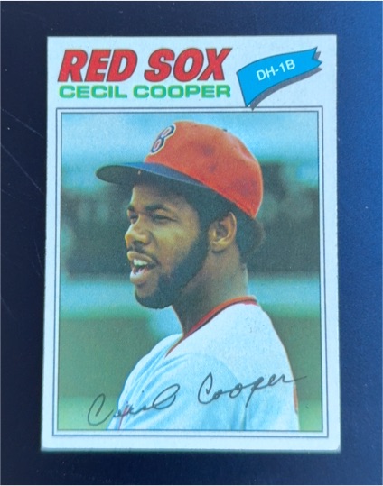 1977 Topps #235 Cecil Cooper — front