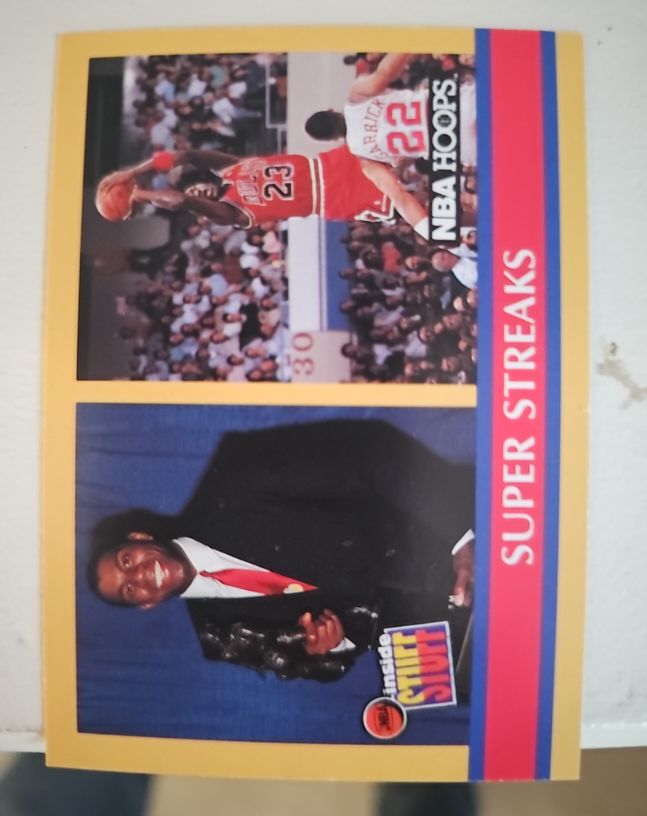 1990-91 Hoops #385 Super Streaks Michael Jordan / Magic Johnson — front