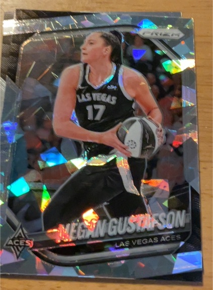 2025 Panini Prizm WNBA #49 Megan Gustafson — front