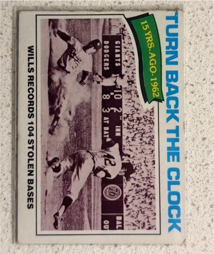 1977 Topps #435 Maury Wills — front