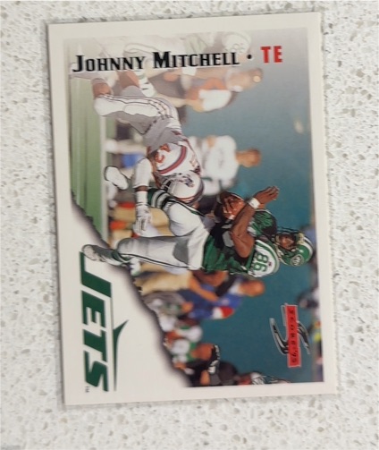 1995 Score #61 Johnny Mitchell — front