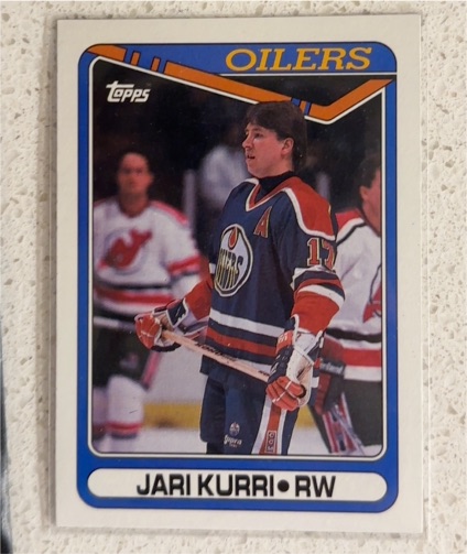 1990 Topps #108 Jari Kurri — front