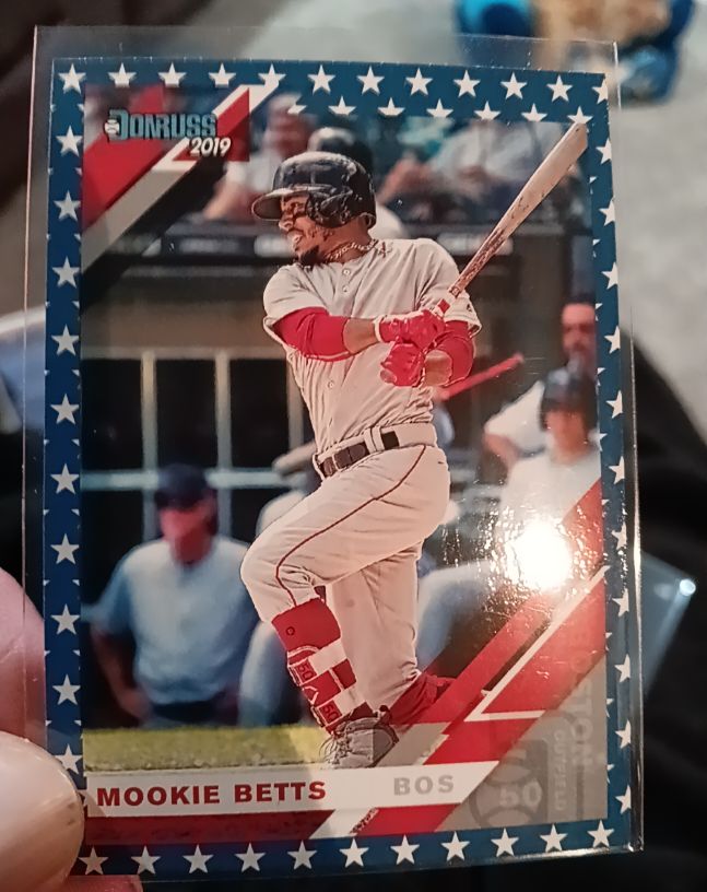 2019 Donruss #101 Mookie Betts Independence Day — front