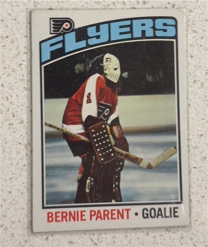 1976-77 O-Pee-Chee #10 Bernie Parent — front