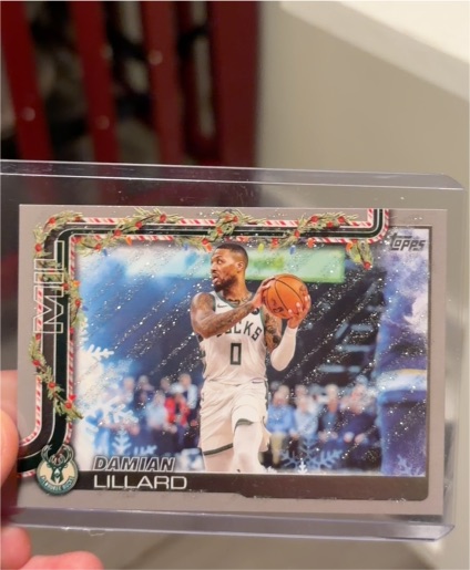 2025-26 Topps Holiday #H44 Damian Lillard — front
