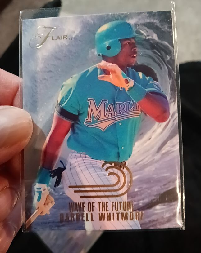 1993 Flair Wave of the Future #20 Darrell Whitmore — front
