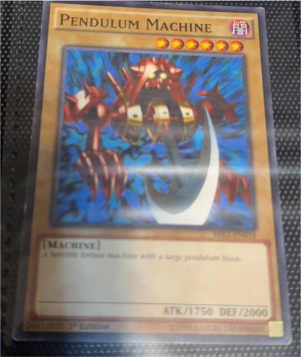 2002 Yu-Gi-Oh! MRD-020 Pendulum Machine — front