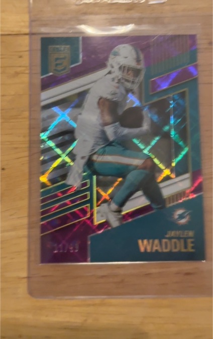 2022 Panini Donruss Elite #52 Jaylen Waddle — front