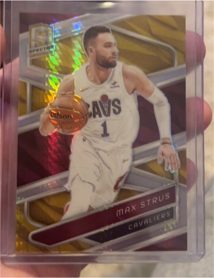 2023-24 Panini Spectra #93 Max Strus — front