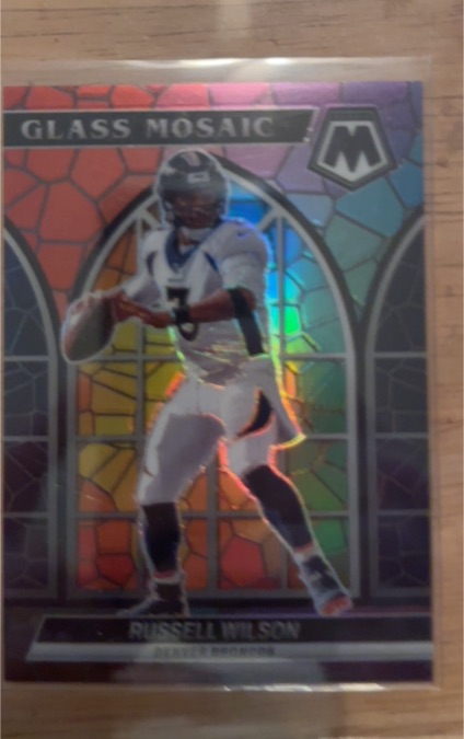 2022 Panini Mosaic Glass Mosaic #GM-8 Russell Wilson — front