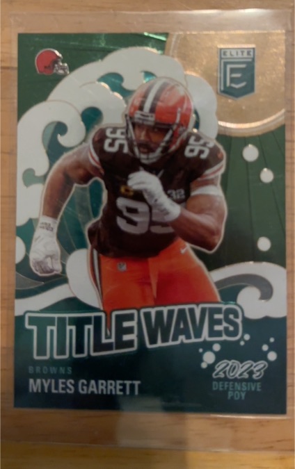 2024 Donruss Elite #4 Myles Garrett Title Waves — front