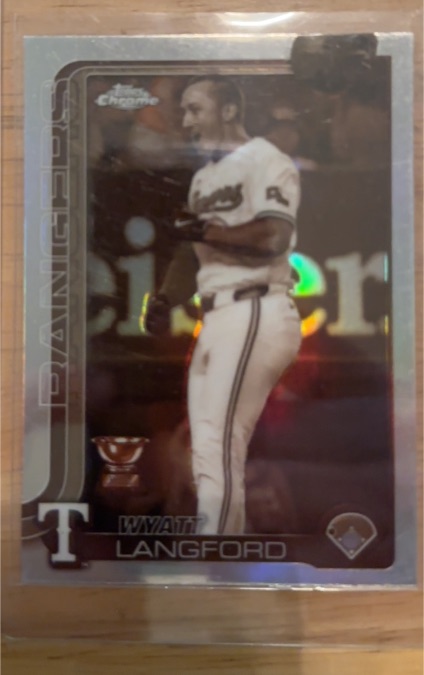 2025 Topps Chrome #68 Wyatt Langford Sepia Refractor — front