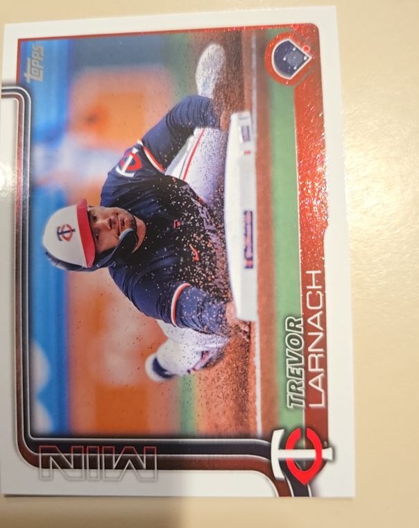 2025 Topps #279 Trevor Larnach — front