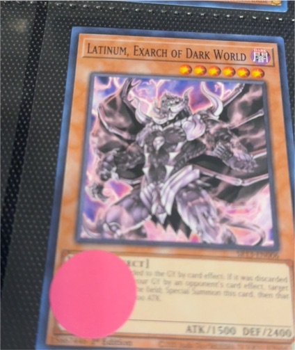 Yu-Gi-Oh! Latinum, Exarch of Dark World PHSW-EN085 — front